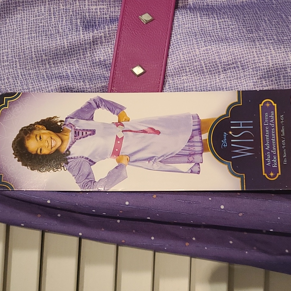 DISNEY WISHES Asha Princess Dress Robe Purple costume 4-6x Age 3+ NWT *HP* - Picture 3 of 9